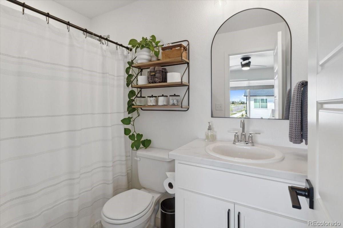 503 S Rollie Avenue Unit: 12D