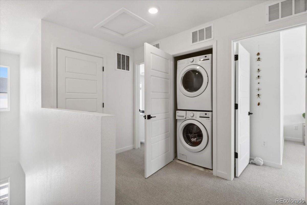 503 S Rollie Avenue Unit: 12D