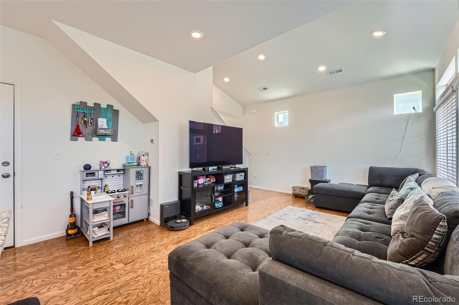 26258 E Maple Drive