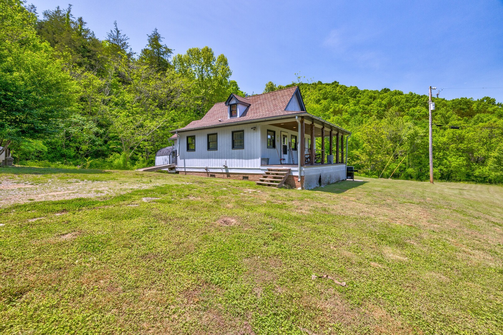 150 Farwell Rd