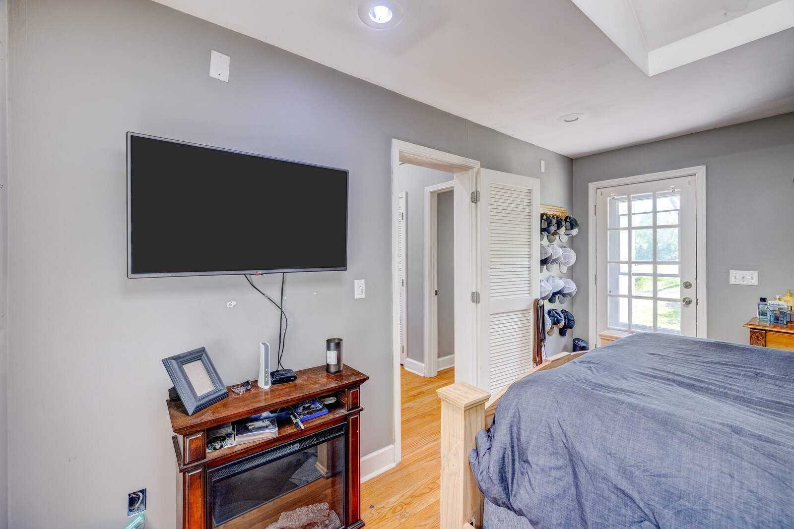 150 Farwell Rd