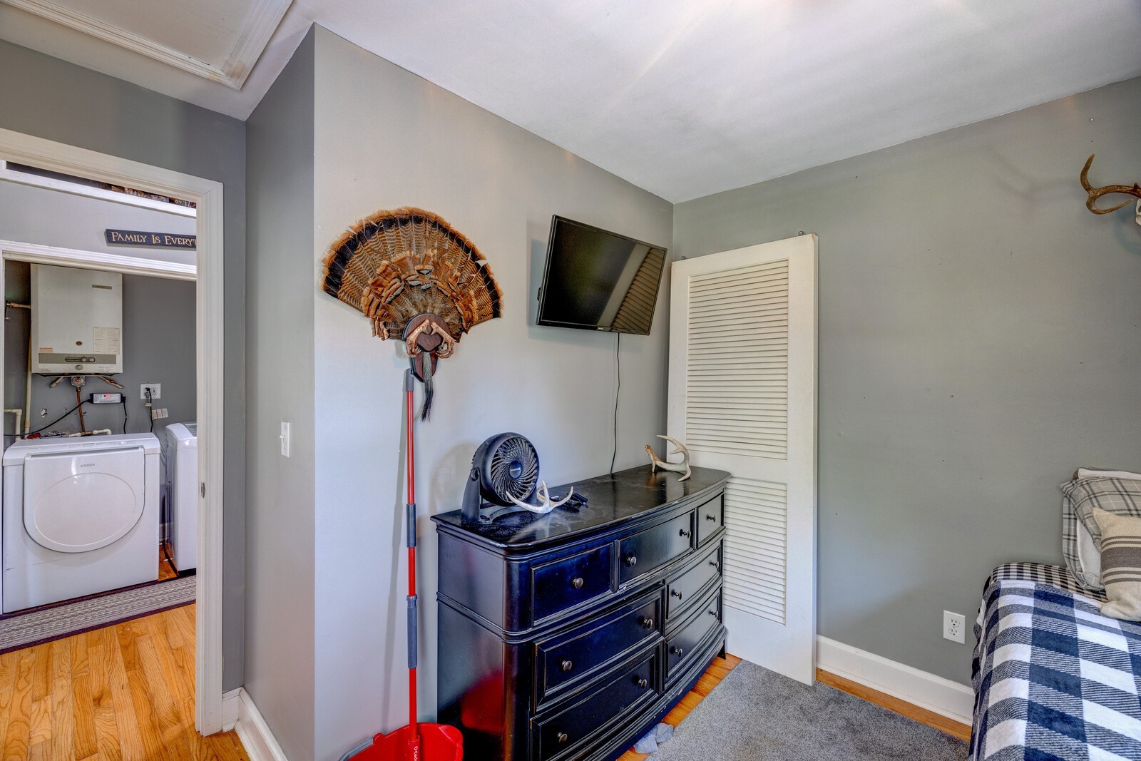 150 Farwell Rd
