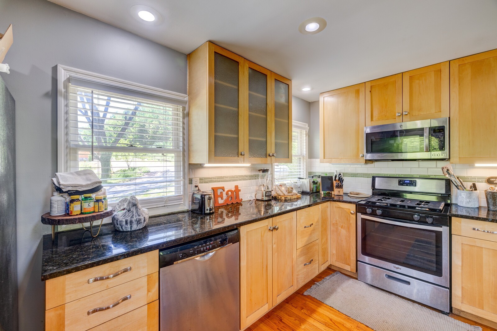 150 Farwell Rd