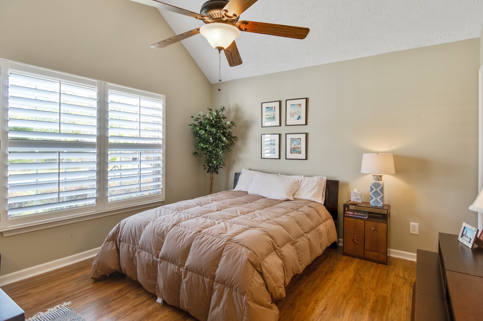 4012 Sequoia Trl