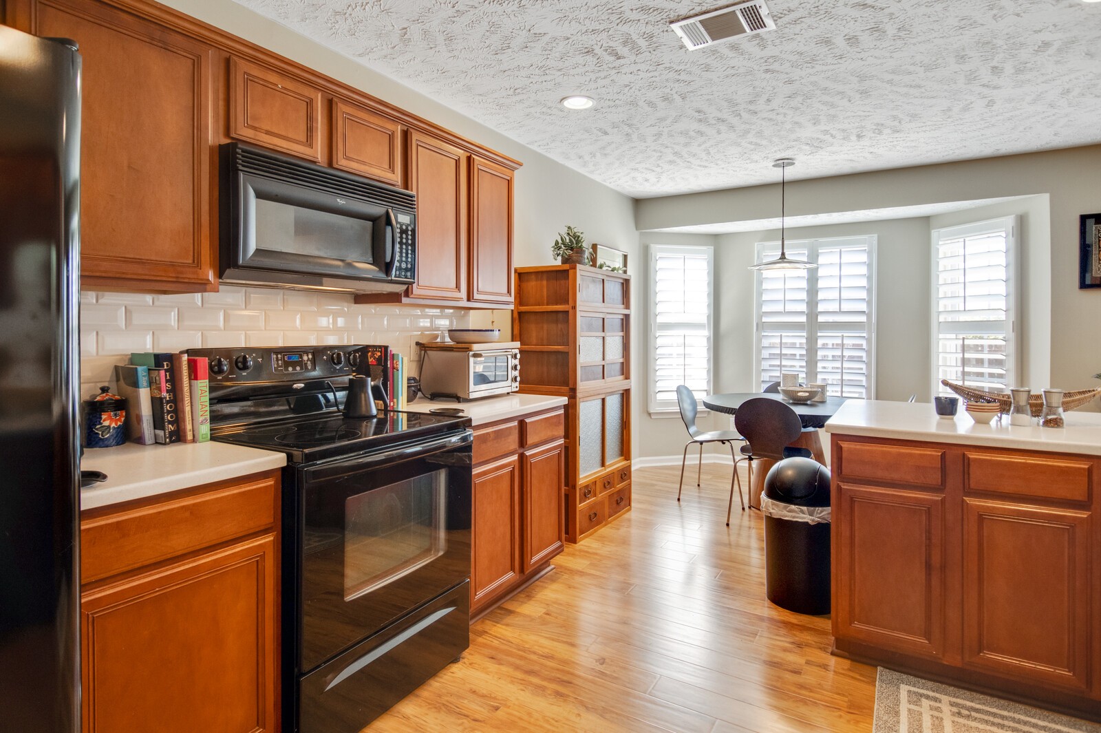 4012 Sequoia Trl