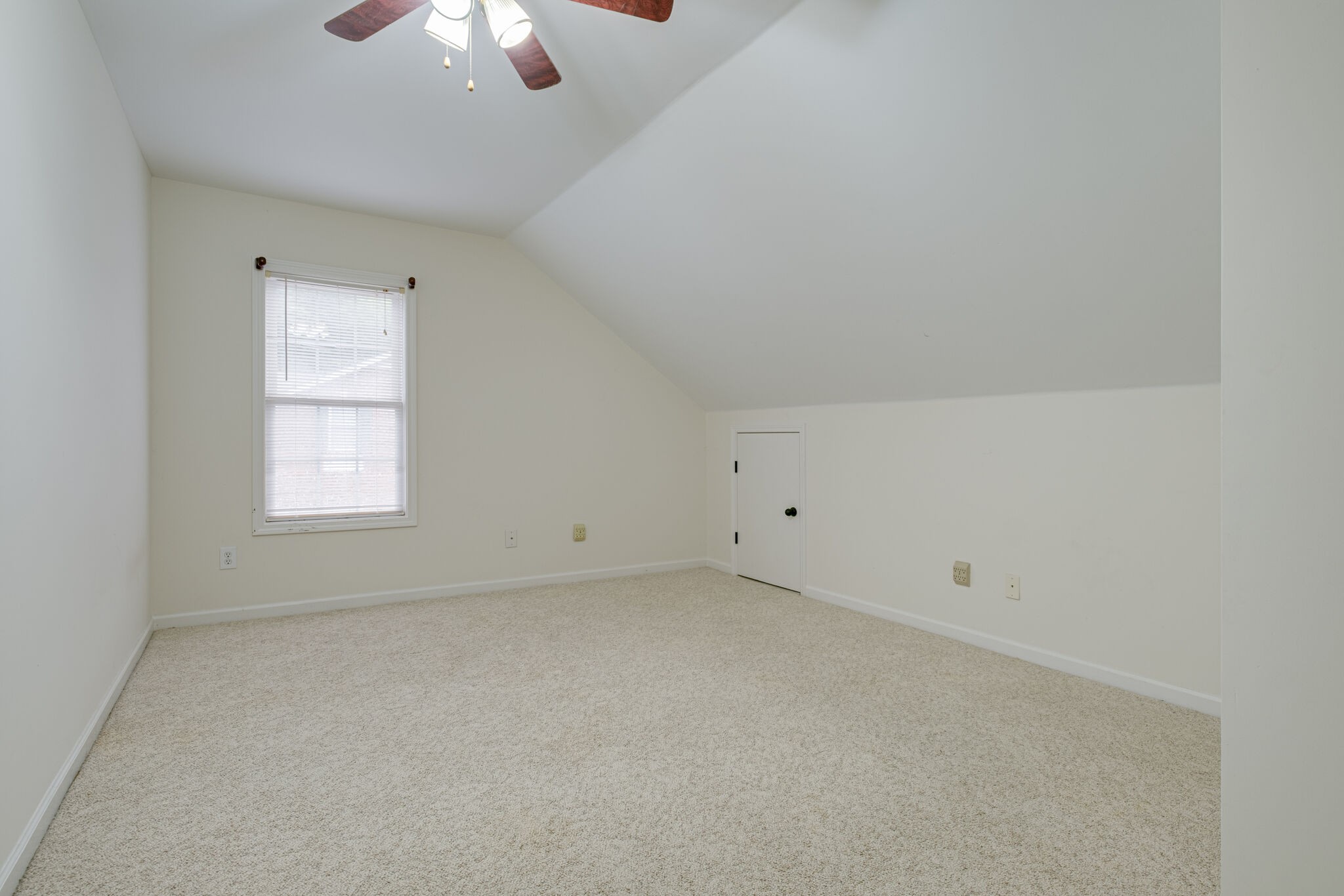 325 E Eastland St Unit: 24