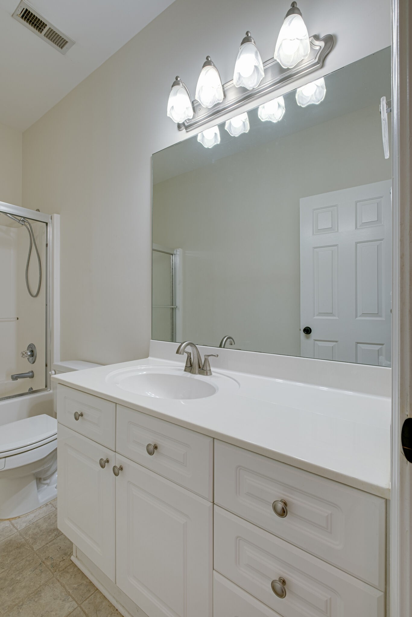 325 E Eastland St Unit: 24