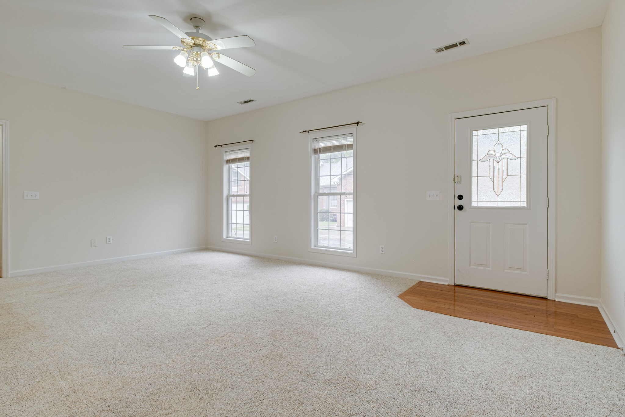 325 E Eastland St Unit: 24