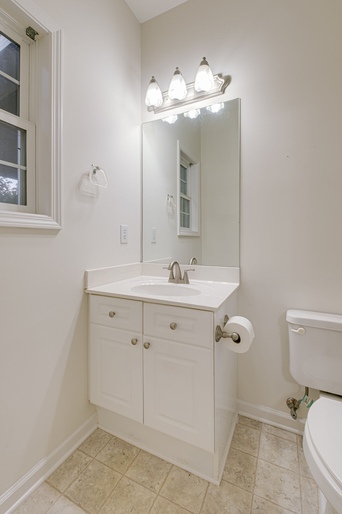 325 E Eastland St Unit: 24