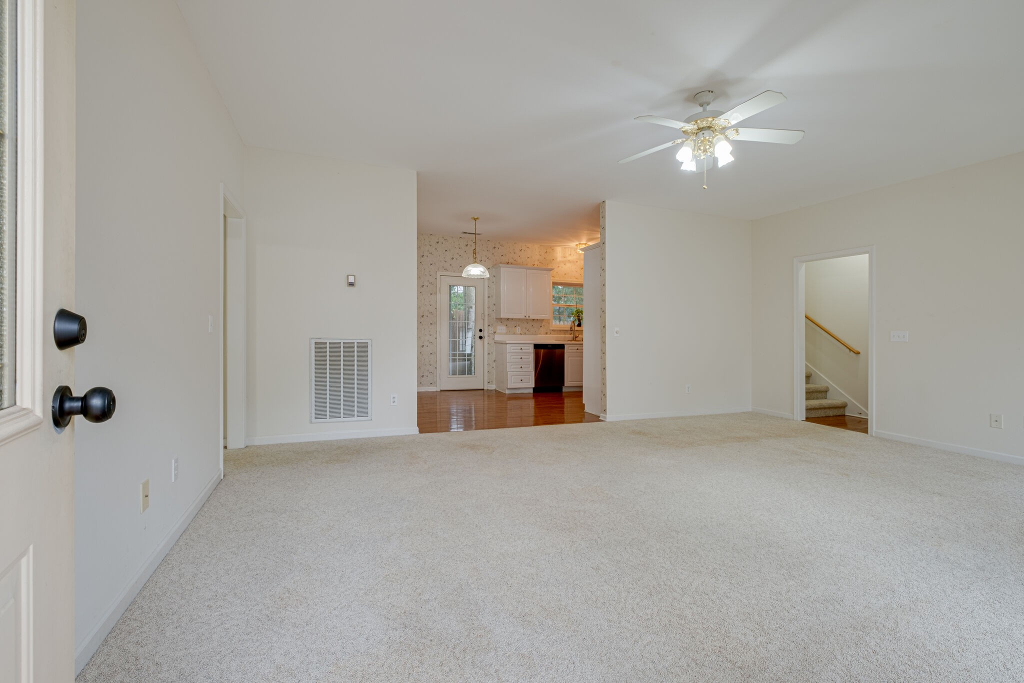 325 E Eastland St Unit: 24