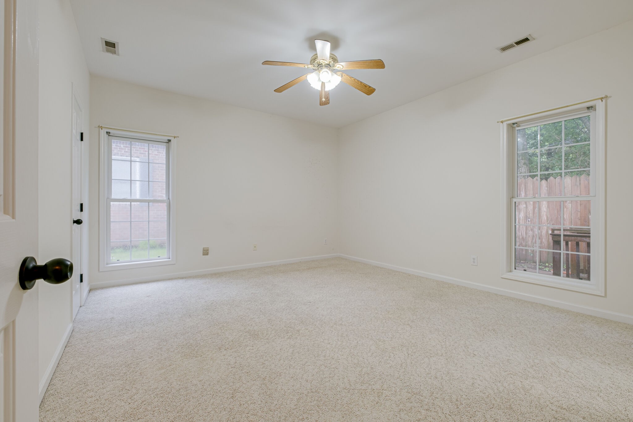 325 E Eastland St Unit: 24