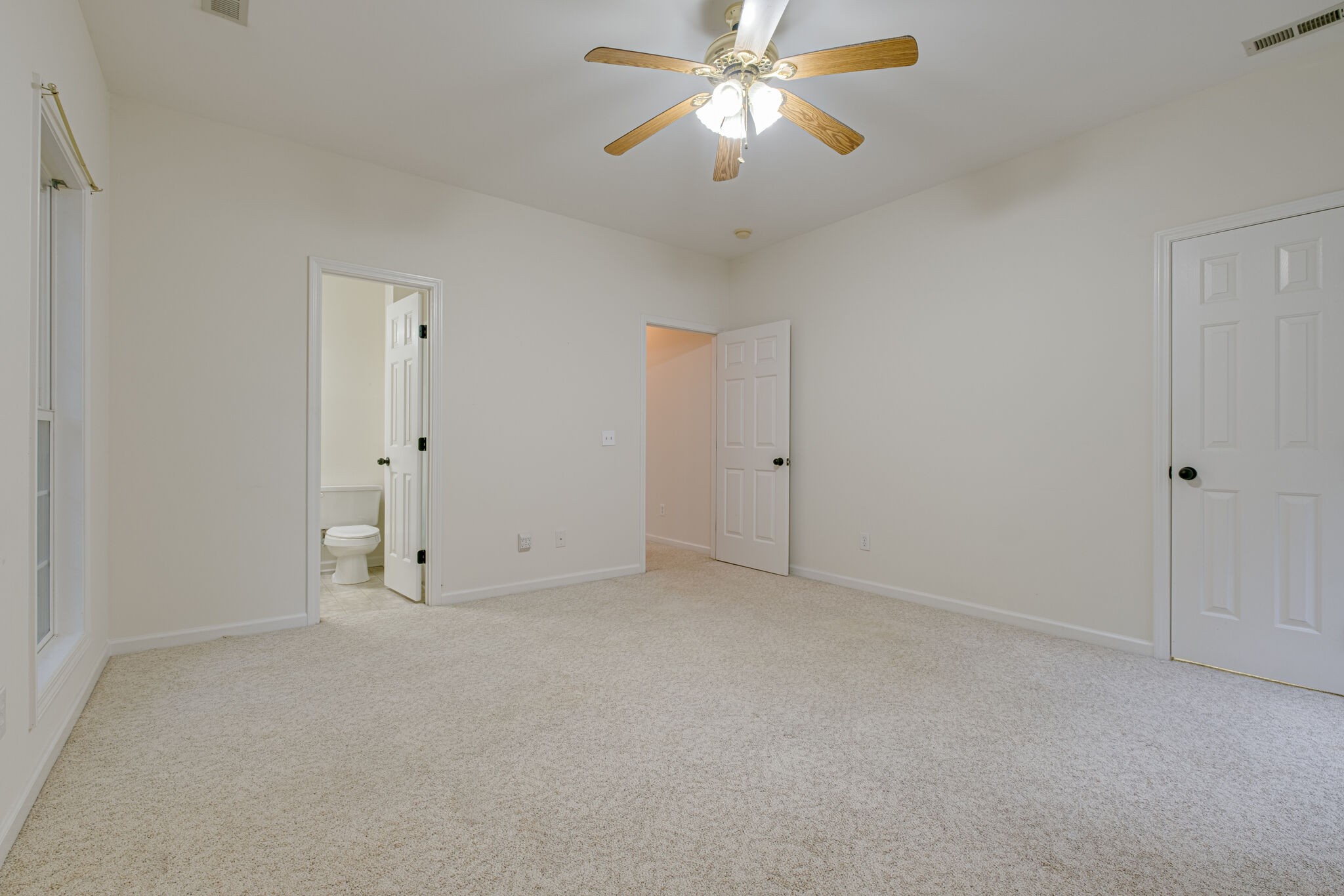 325 E Eastland St Unit: 24