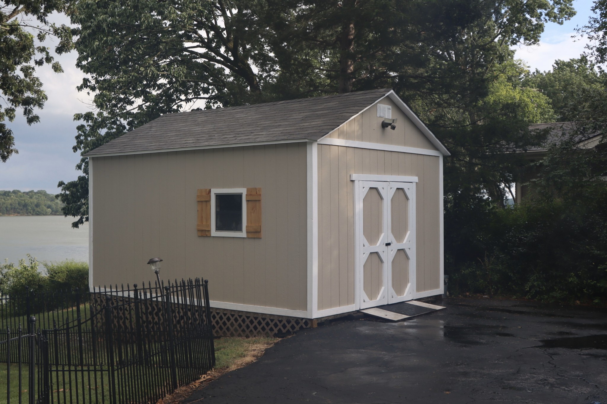 280 Bluegrass Dr
