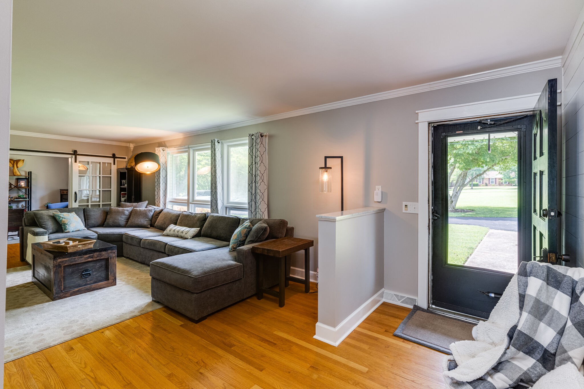 280 Bluegrass Dr