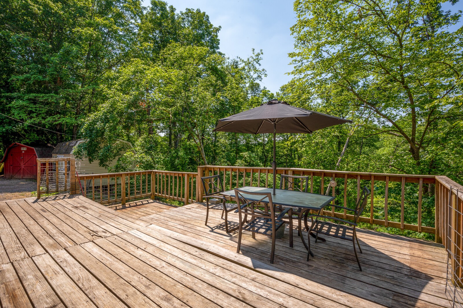1023 Hopewood Ln