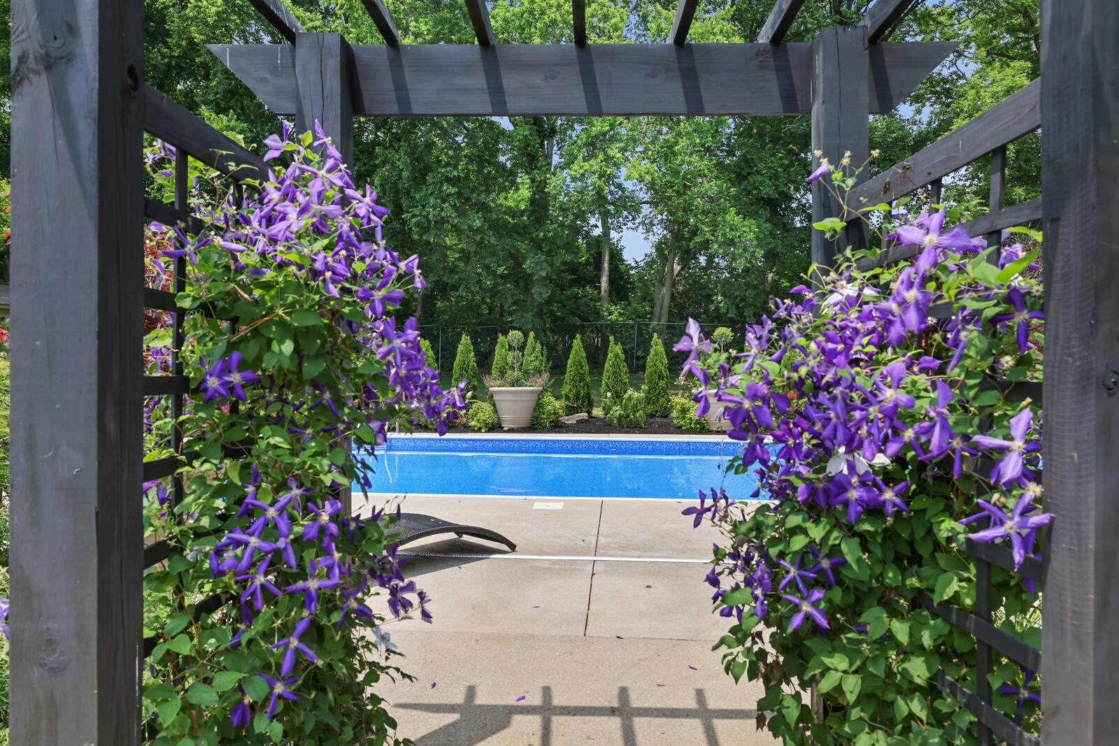 123 Arrowhead Dr