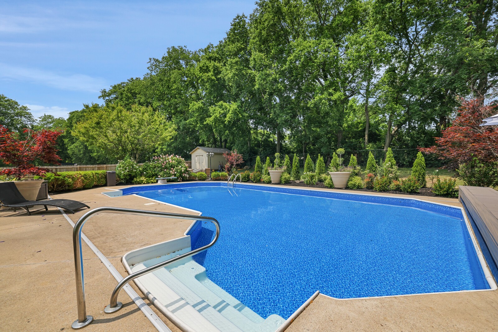 123 Arrowhead Dr