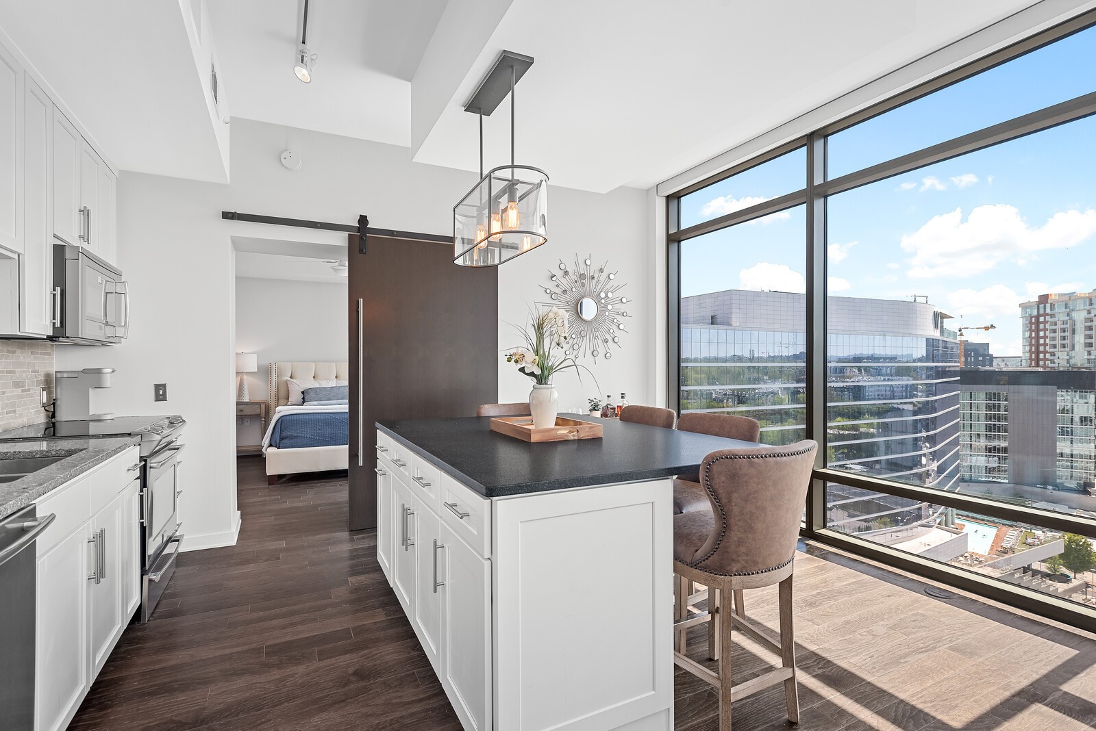 1212 Laurel St Unit: 1103