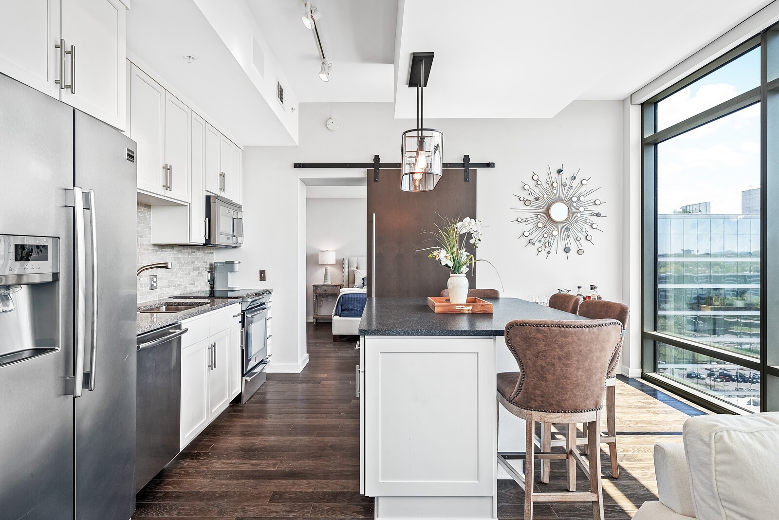 1212 Laurel St Unit: 1103