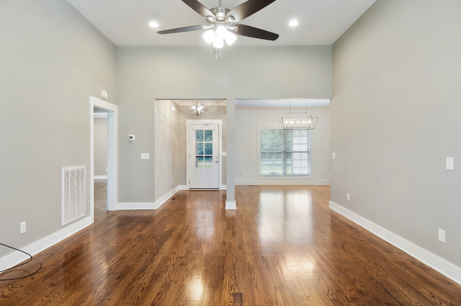 528 Lexington Cir