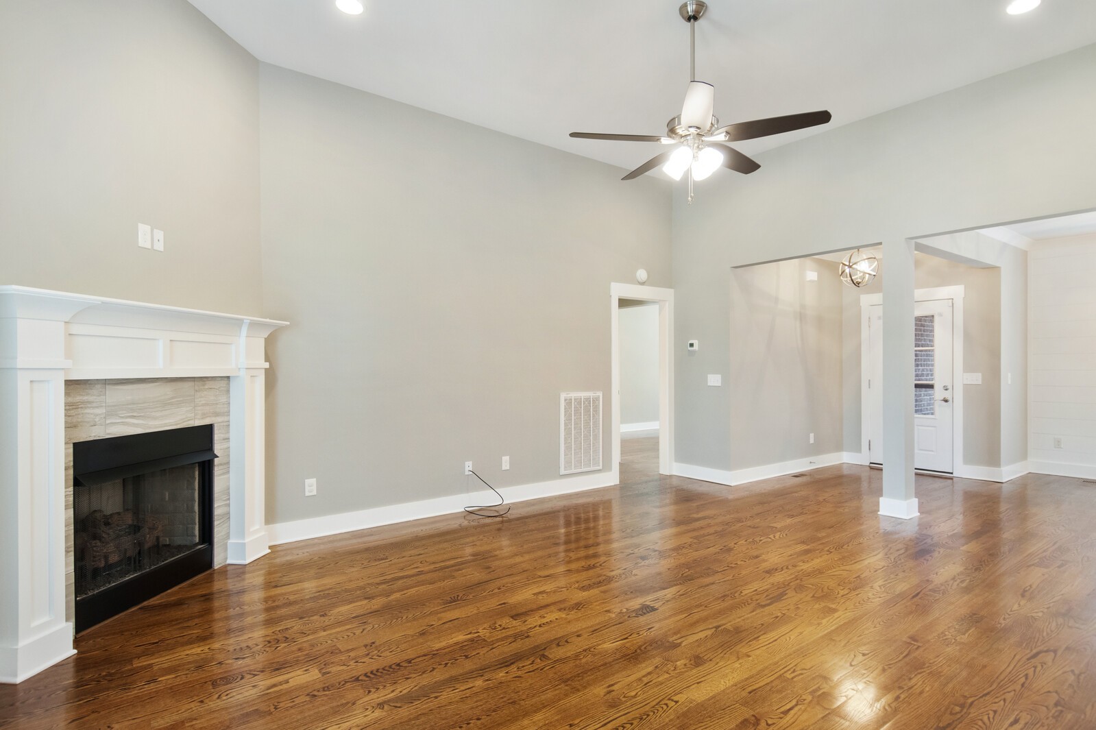 528 Lexington Cir