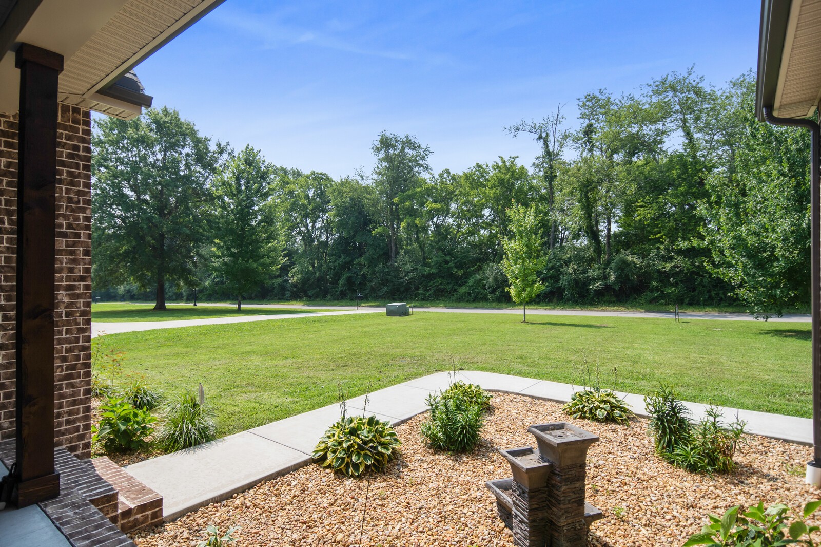 528 Lexington Cir