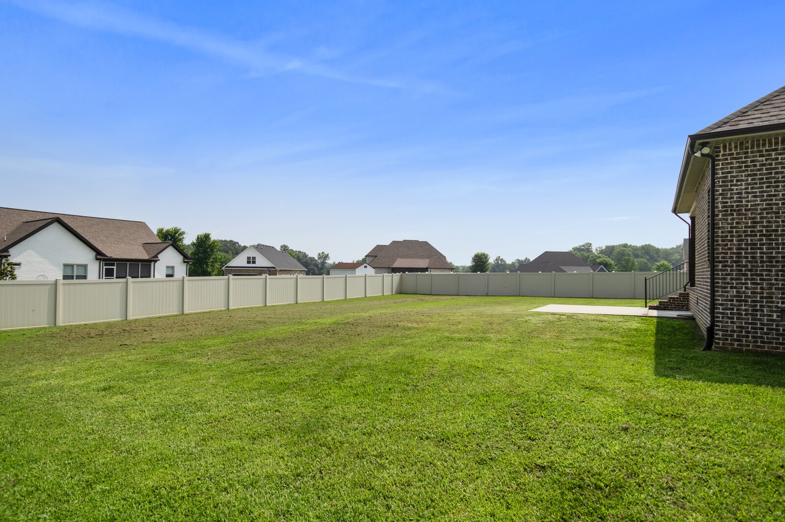 528 Lexington Cir