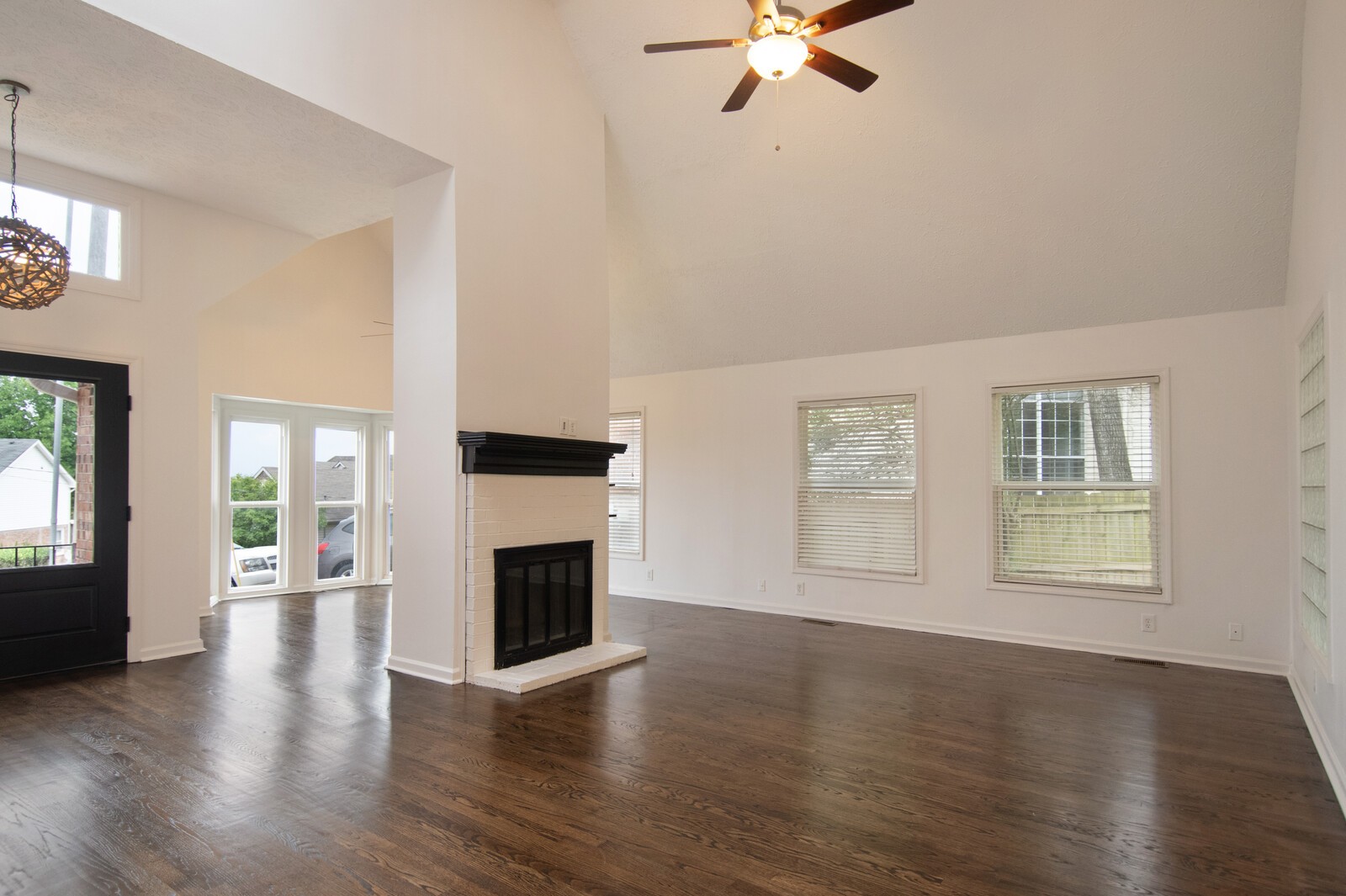 104 Red Maple Ct