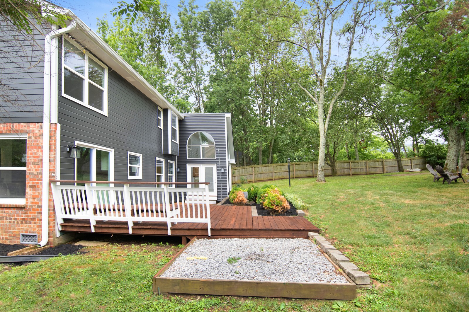 104 Red Maple Ct