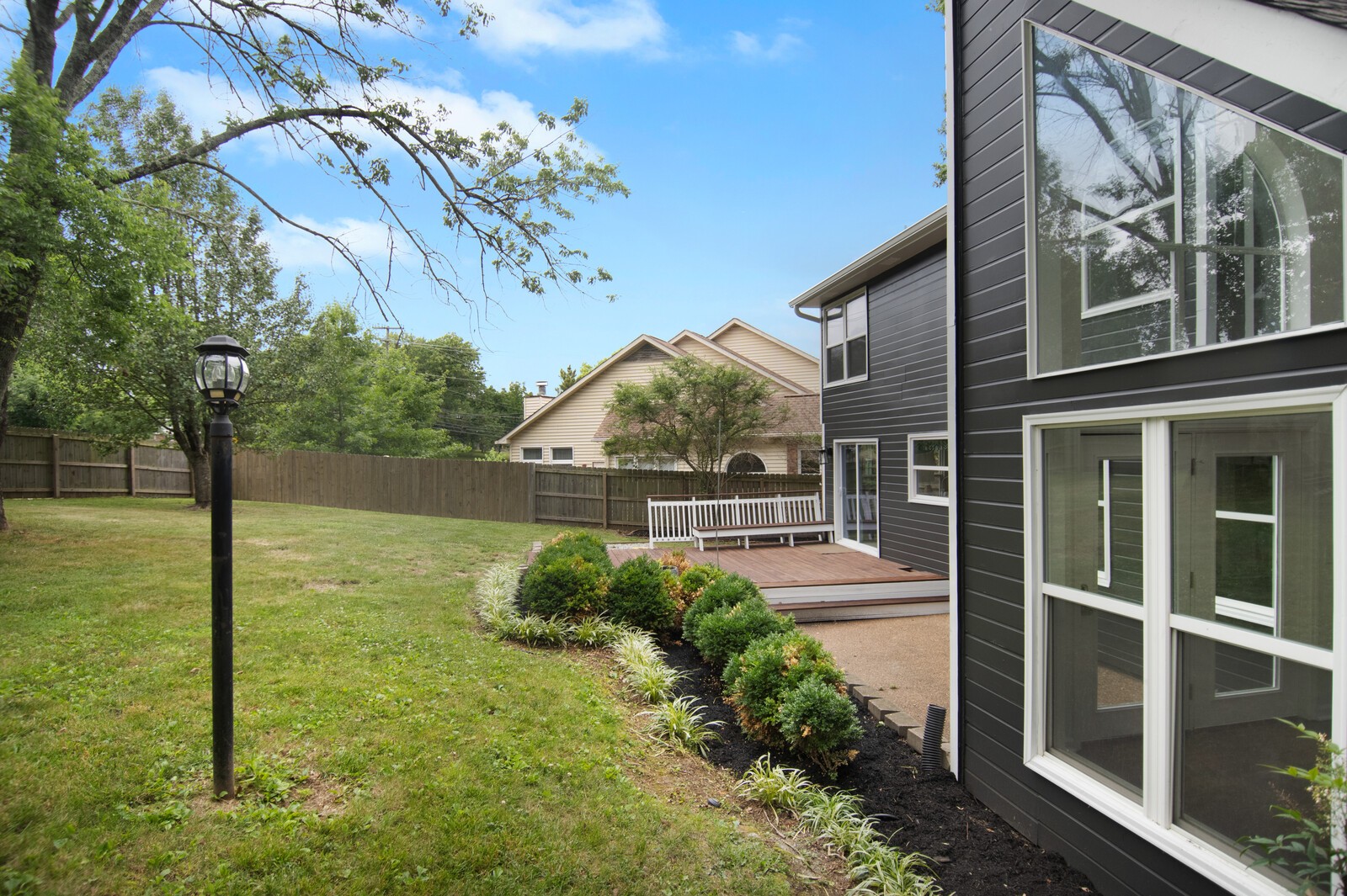 104 Red Maple Ct