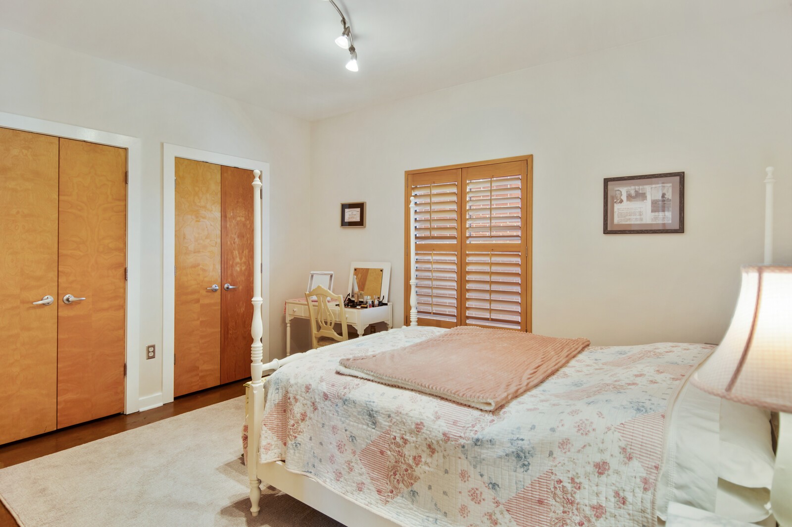 1803 Broadway Unit: 503