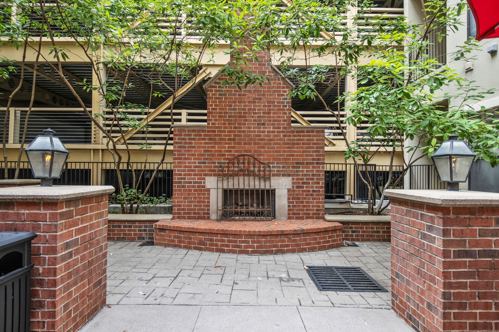 1803 Broadway Unit: 503