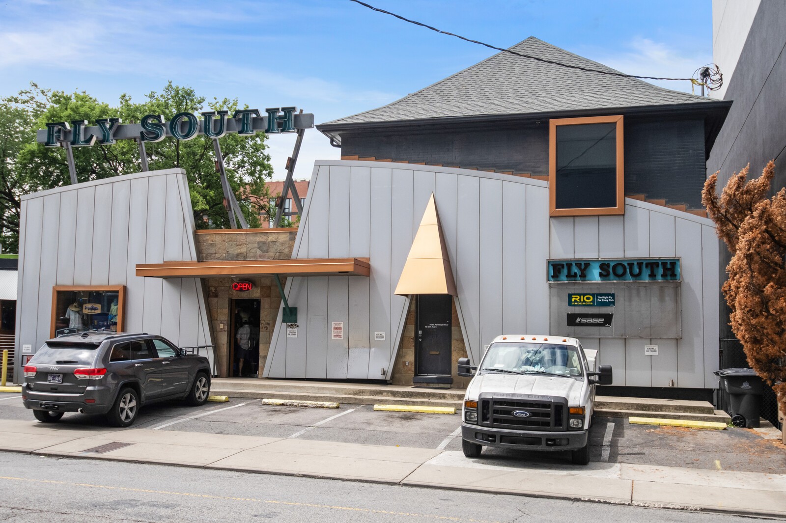 1803 Broadway Unit: 503