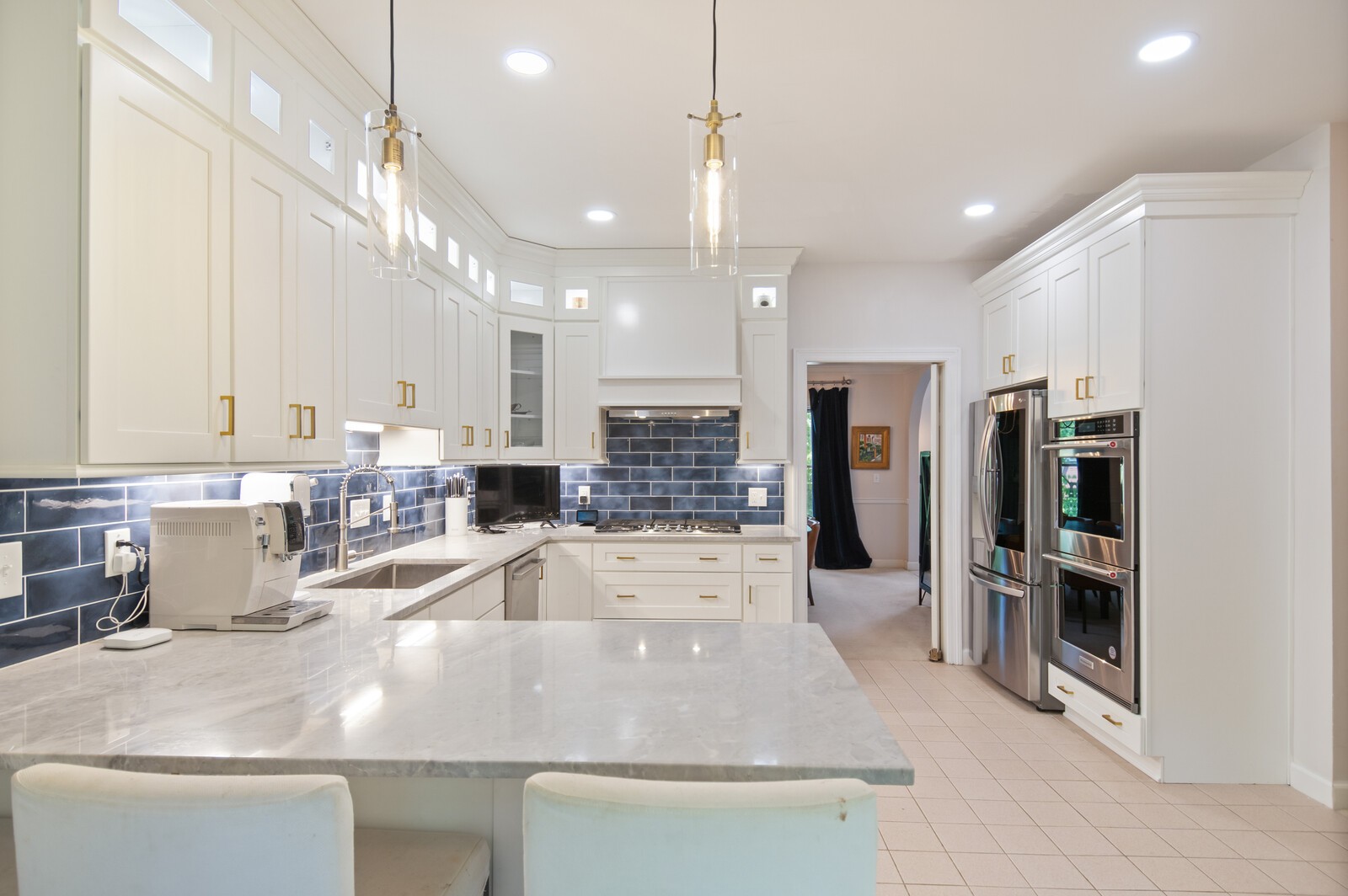 8468 Indian Hills Dr
