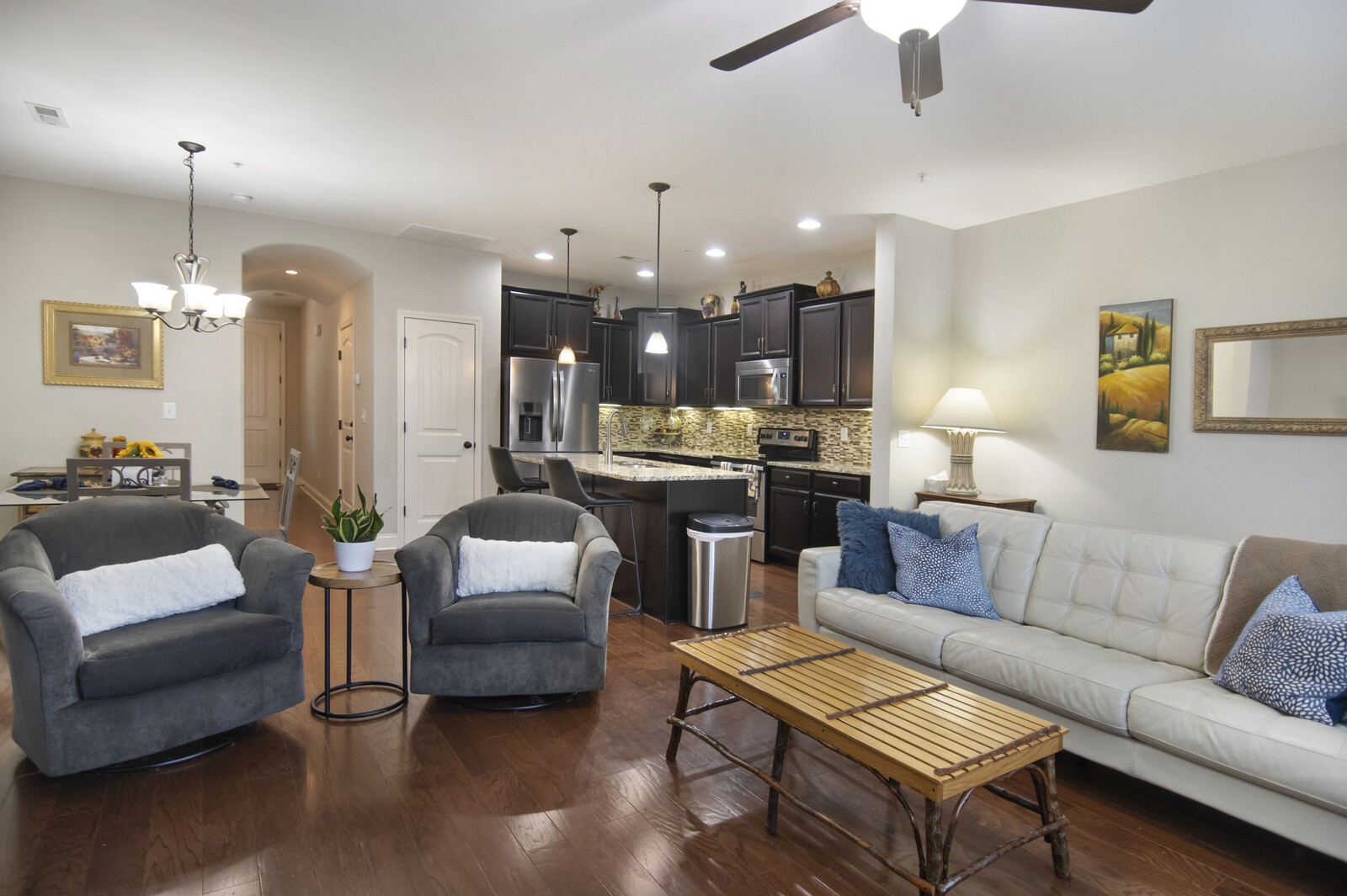 146 Ambassador Private Cir