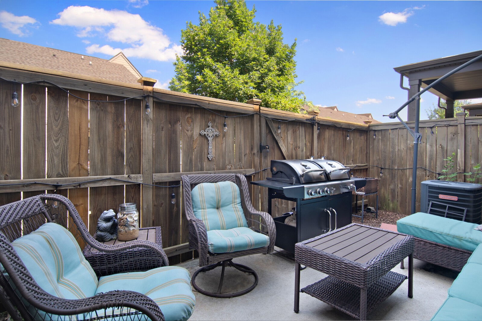 146 Ambassador Private Cir