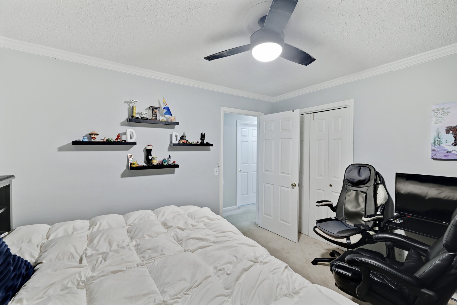 102 Monitor Ln