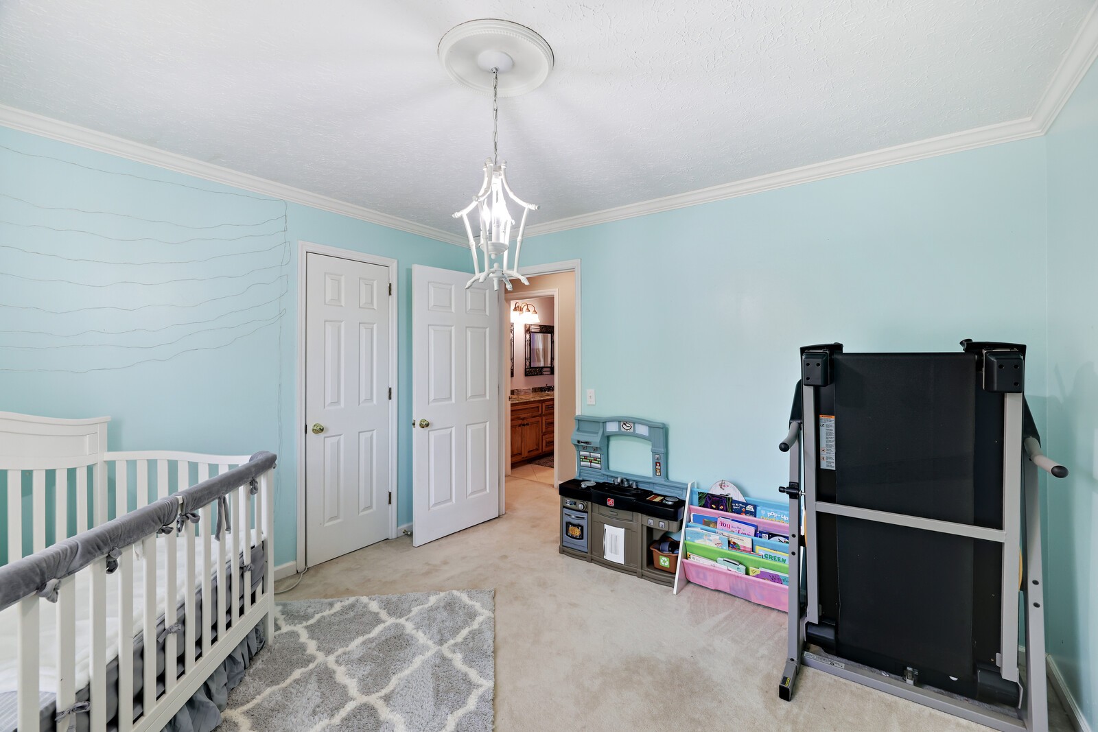 102 Monitor Ln