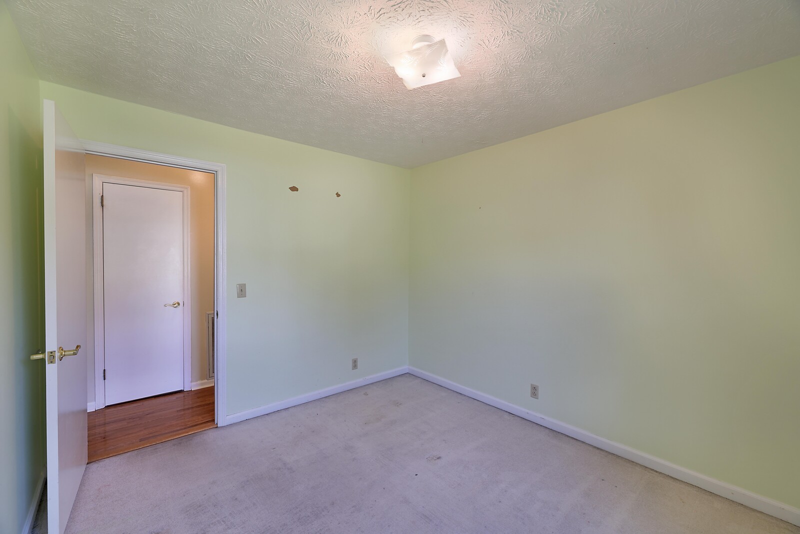107 Ryan Dr