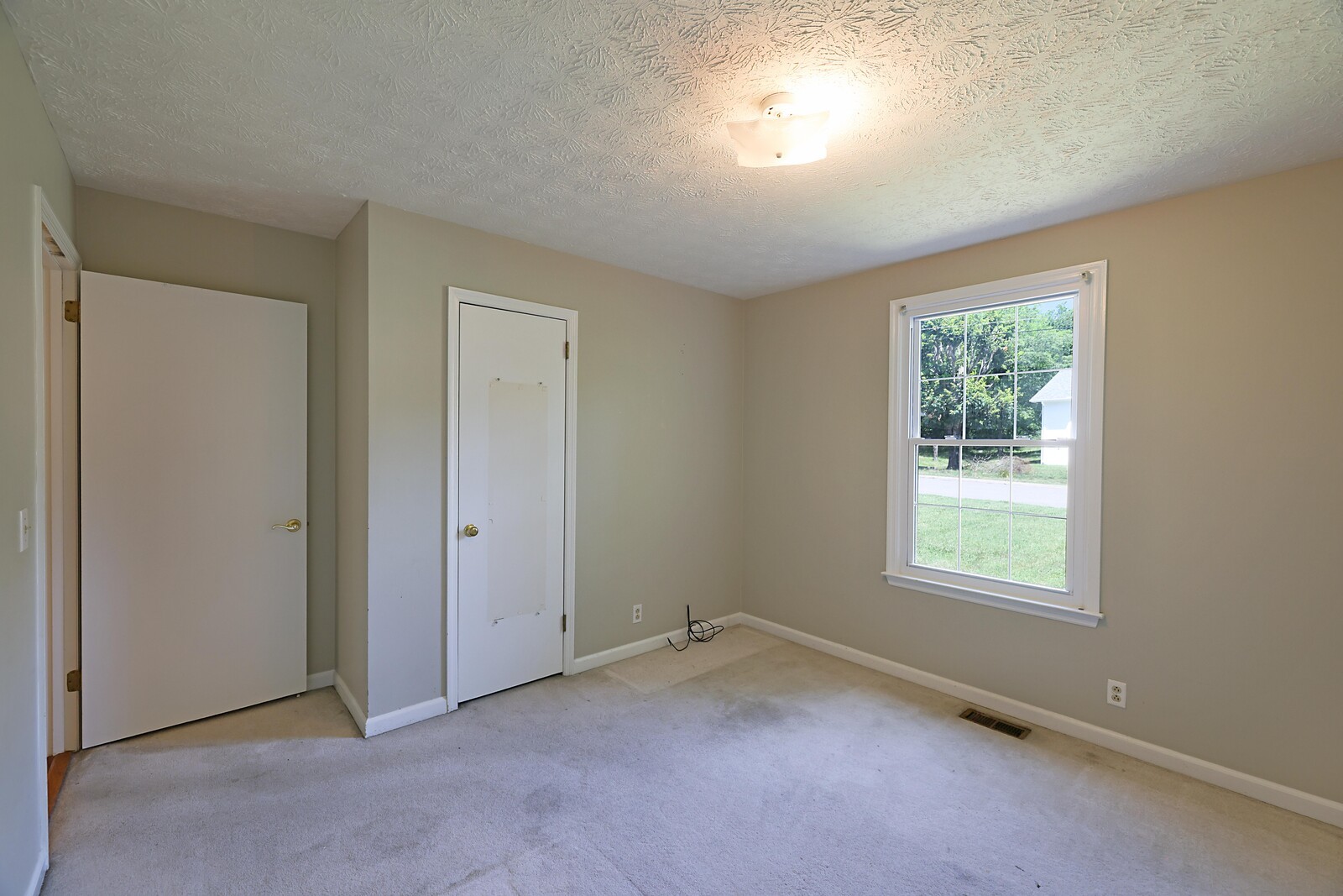 107 Ryan Dr