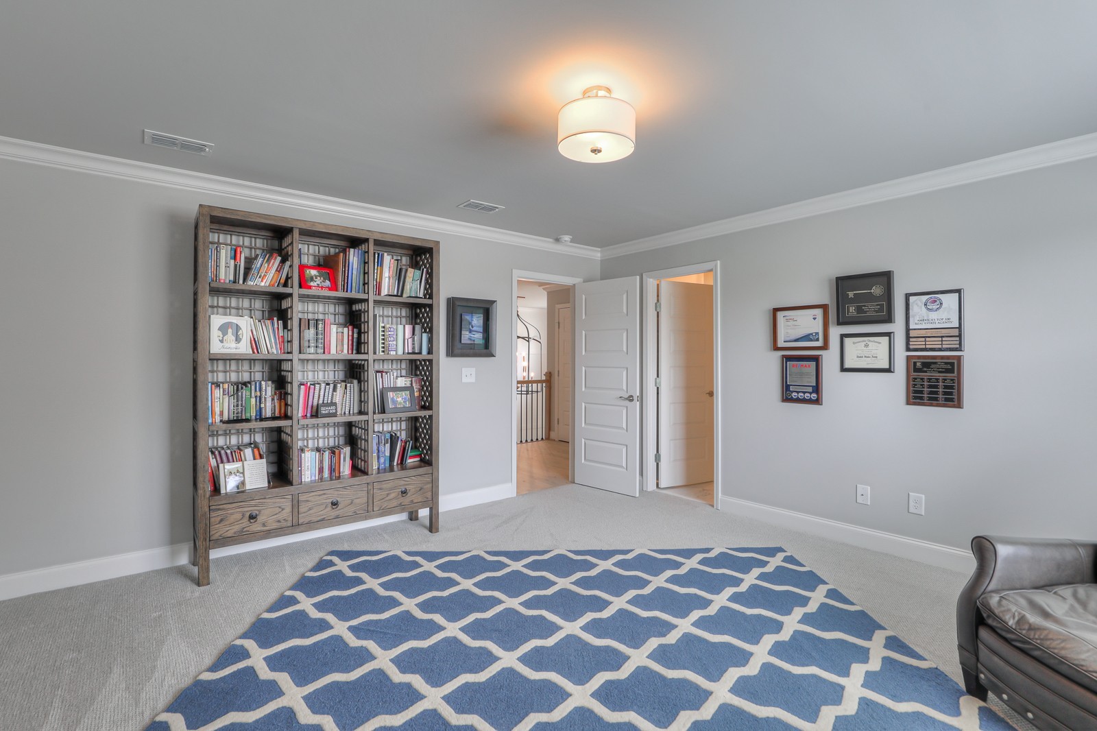 257 Valley Bend Dr