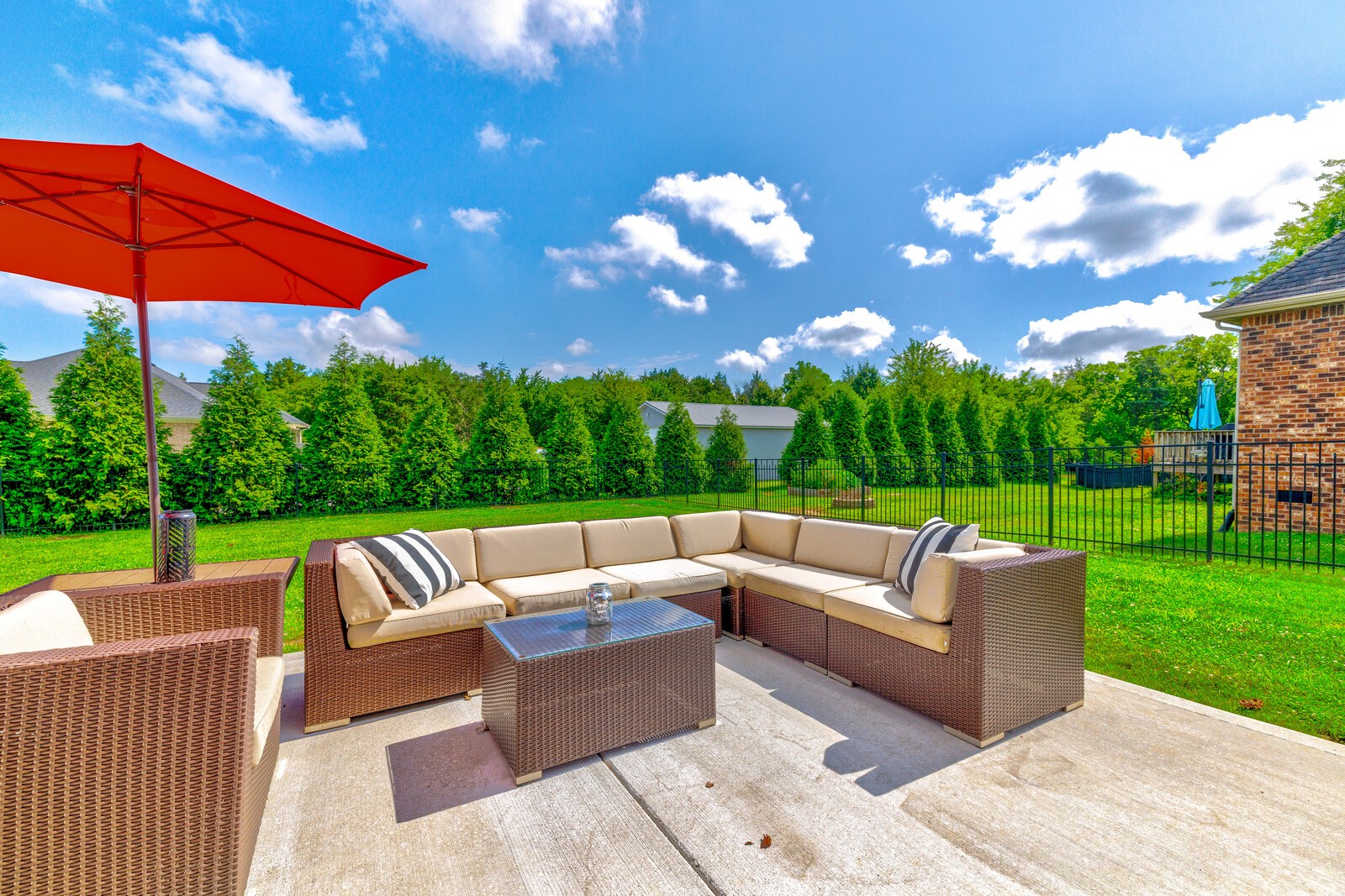 107 Mandarin Ct
