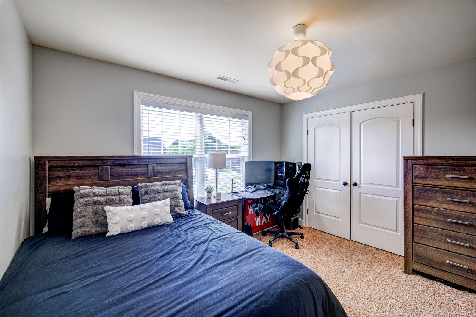 107 Mandarin Ct