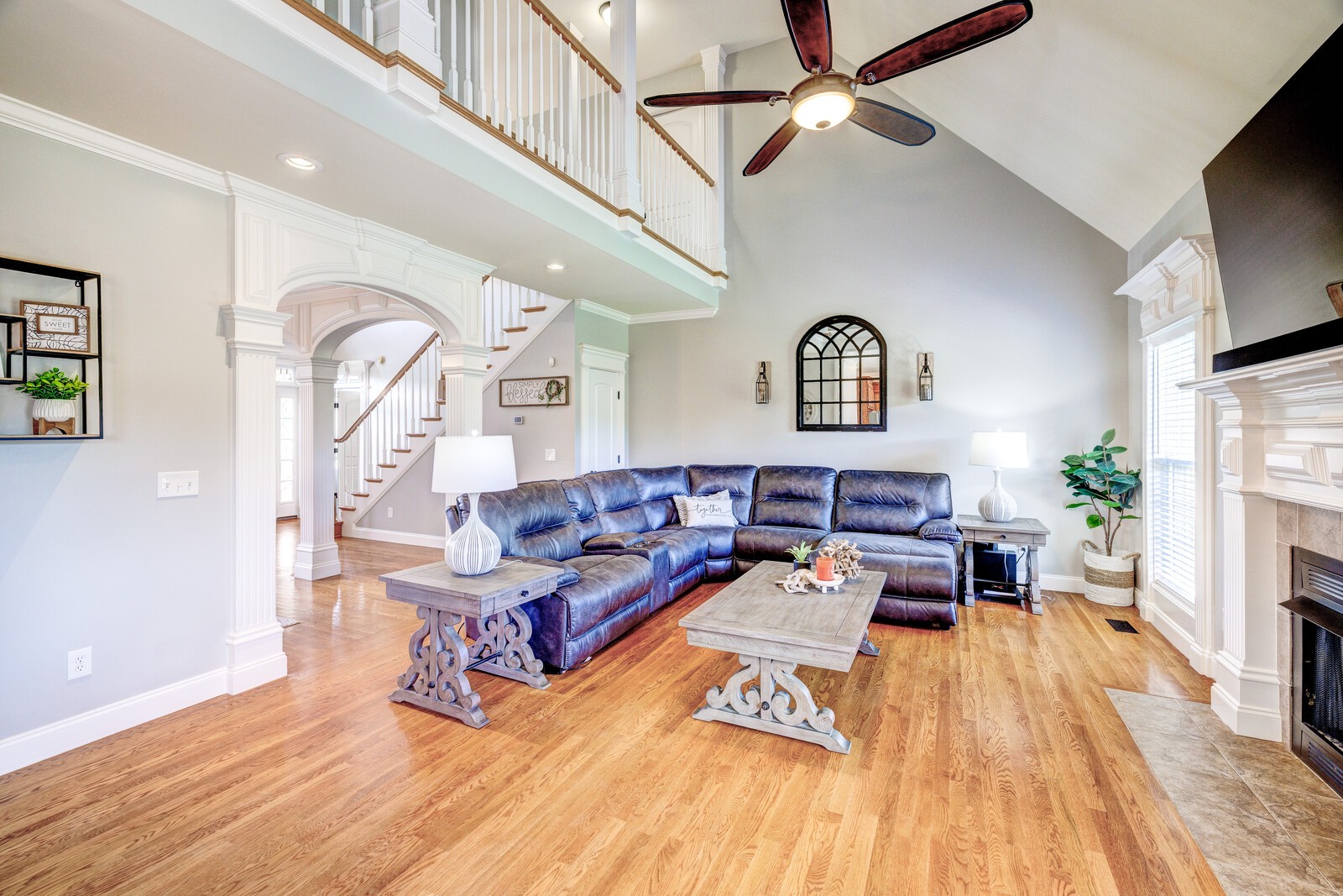 107 Mandarin Ct