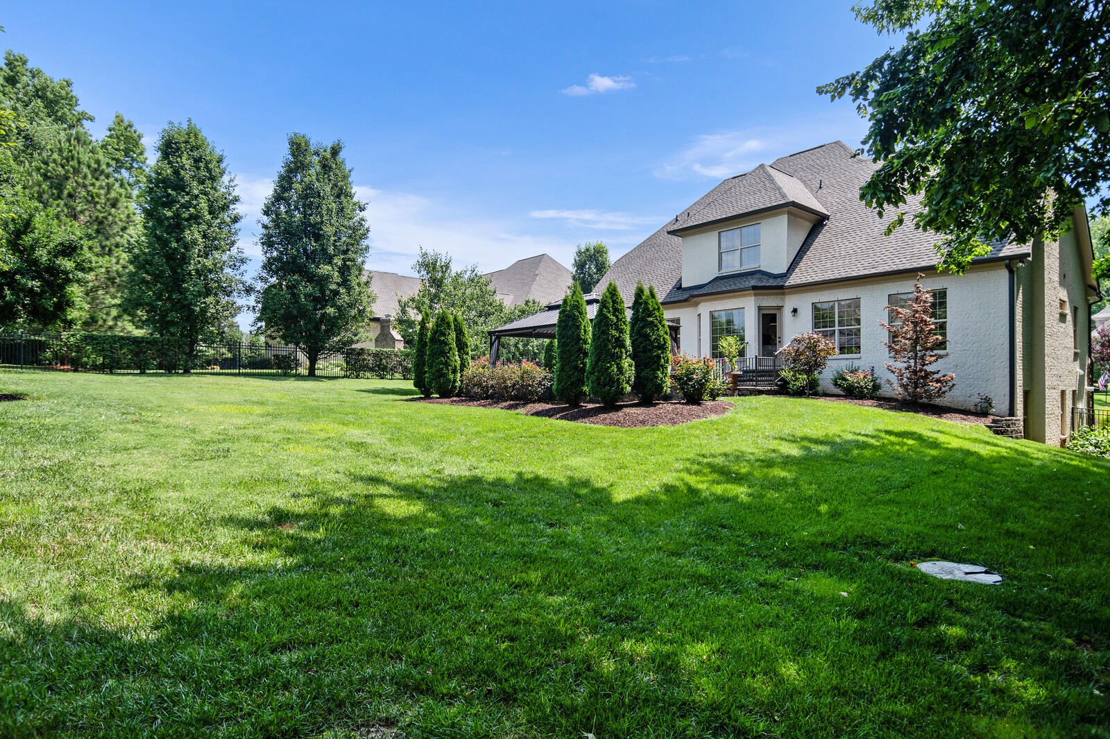 1190 Meadow Bridge Ln
