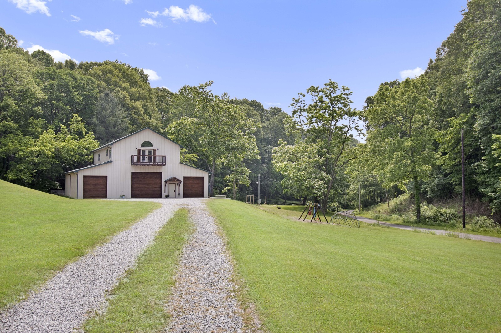 175 Moore Rd