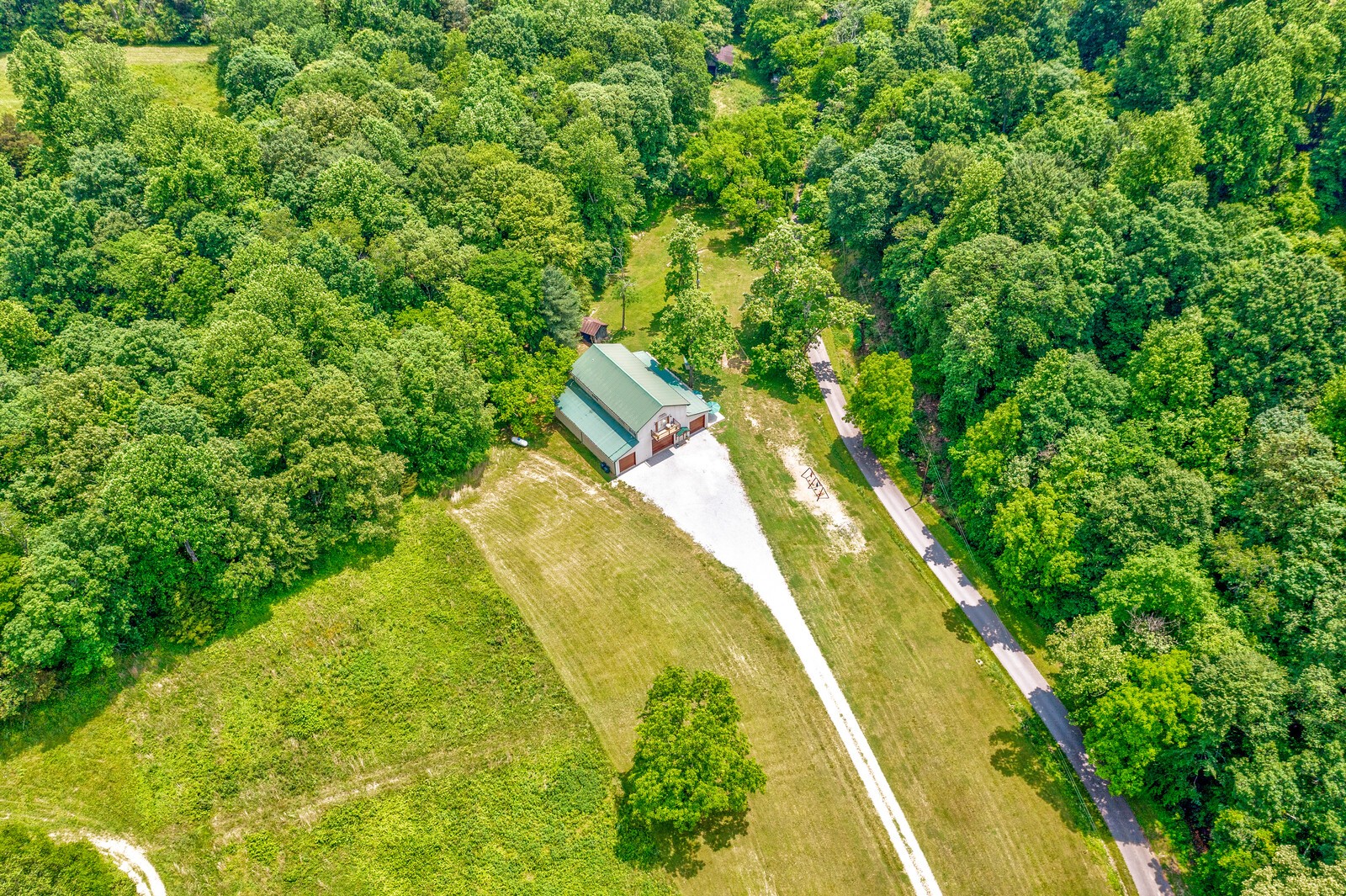 175 Moore Rd
