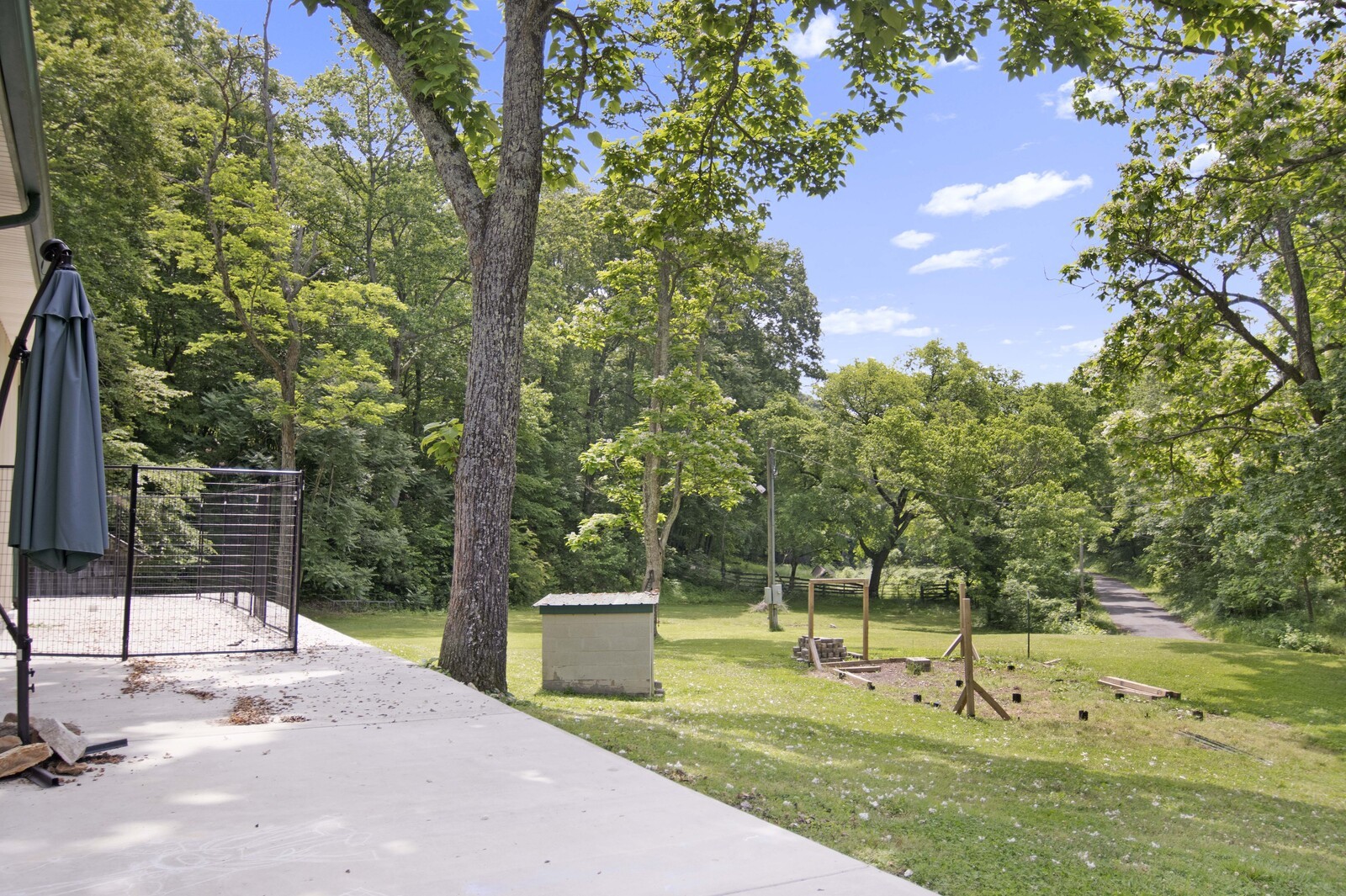 175 Moore Rd