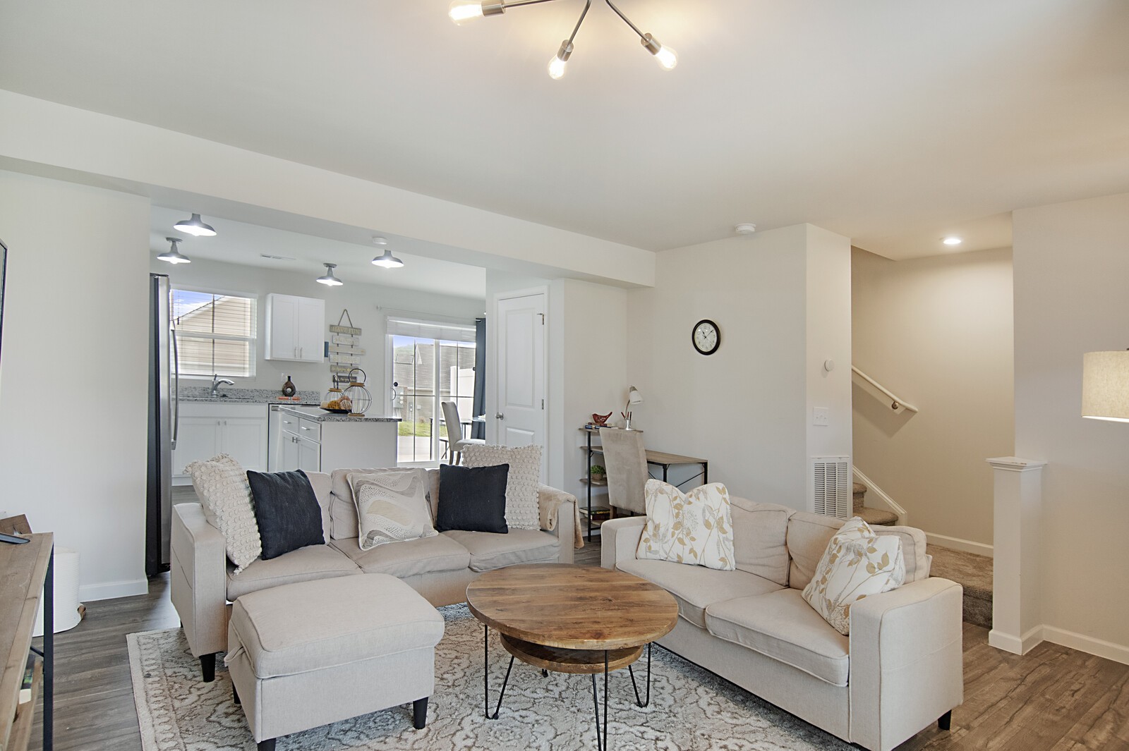 3614 Brookway Dr