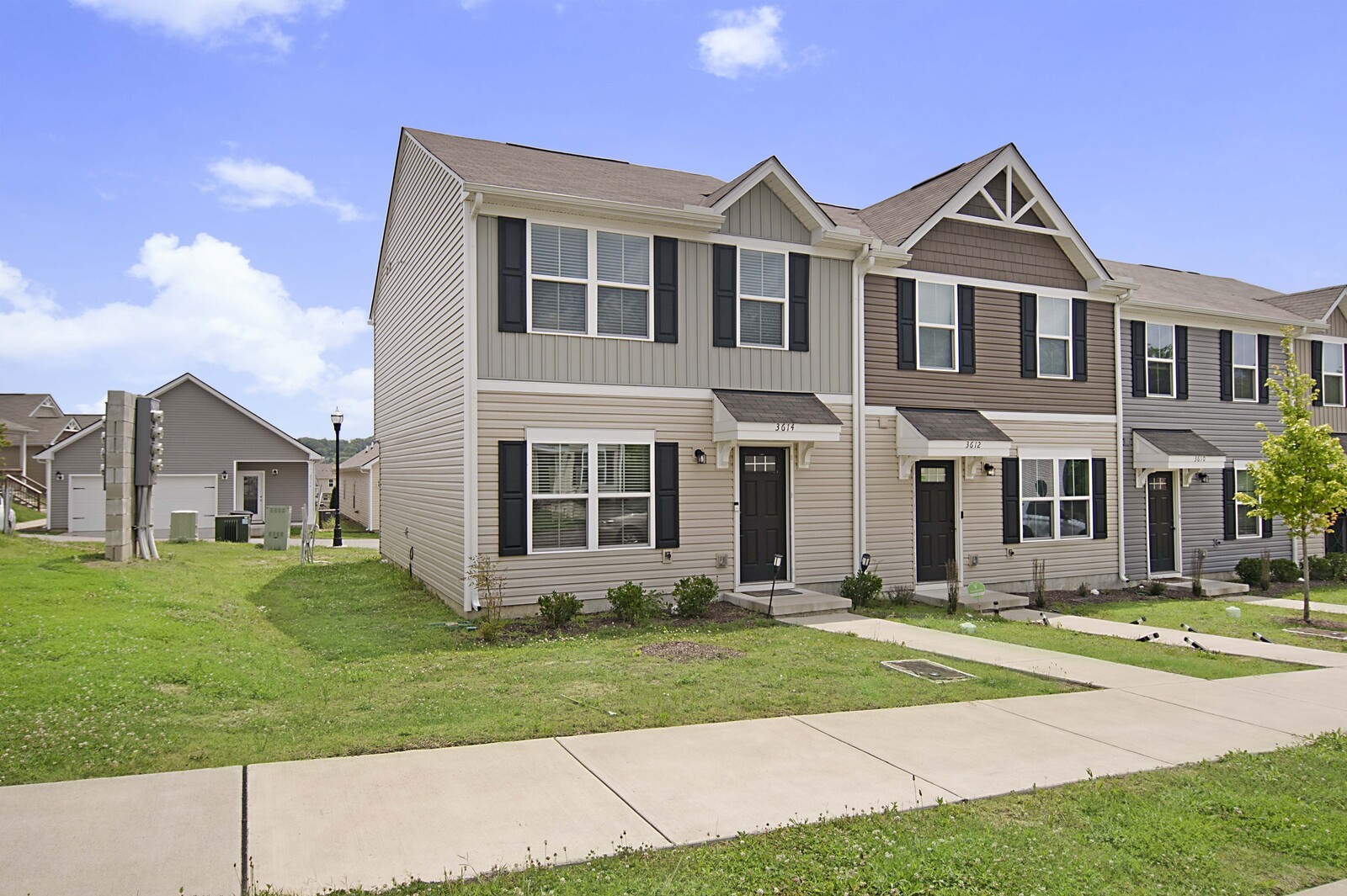 3614 Brookway Dr